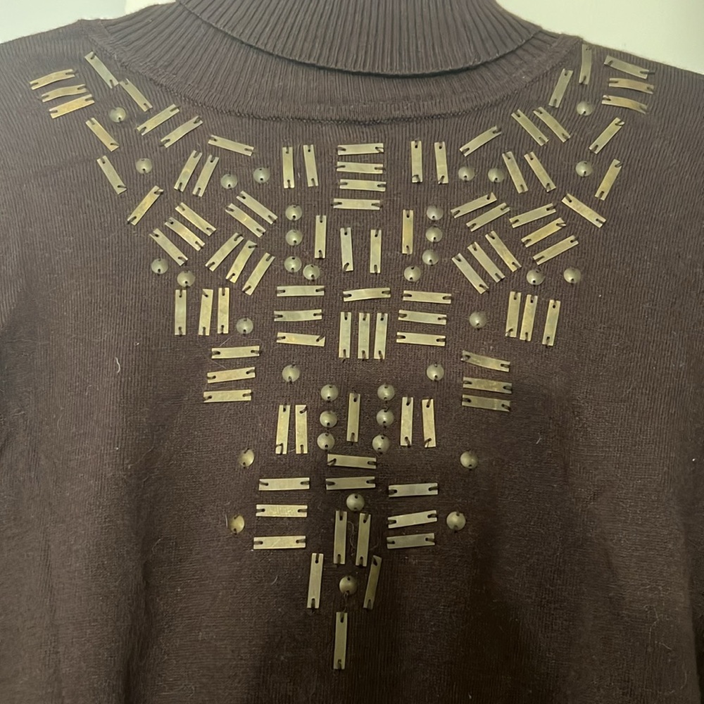 Tracy M Turtleneck Sweater ( cotton and spandex). Front design. Size S. Brown. - Picture 2 of 4